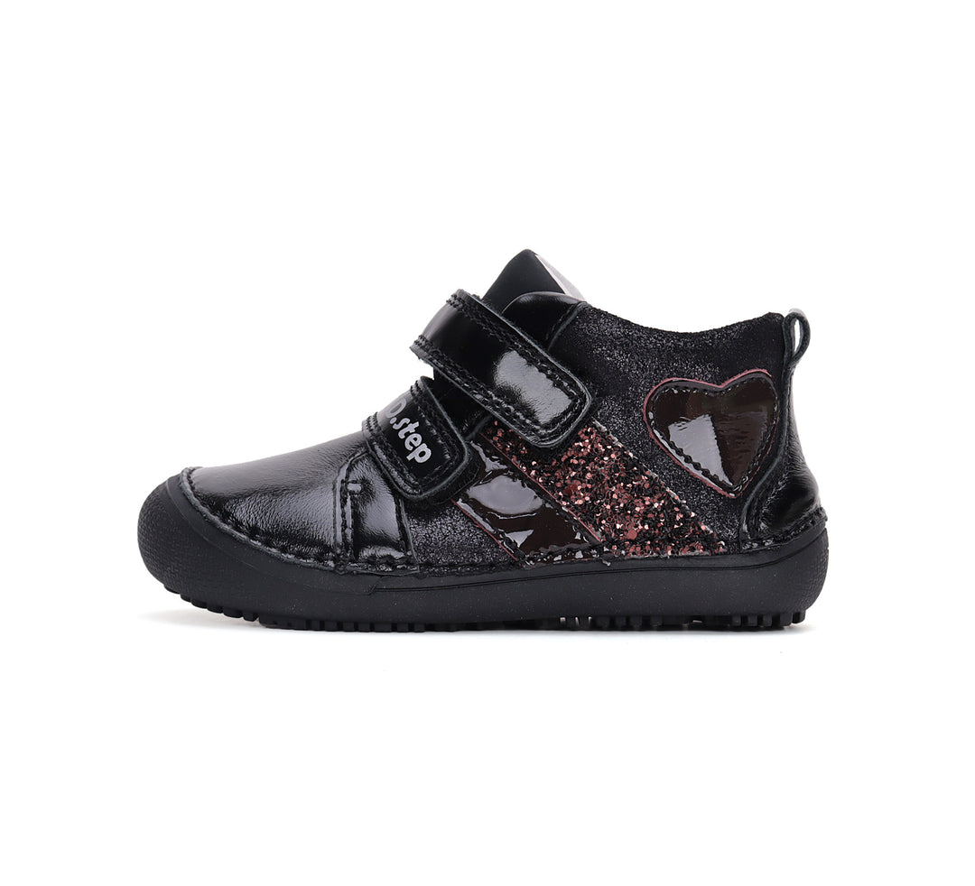 BOTINES NEGROS CORAZÓN