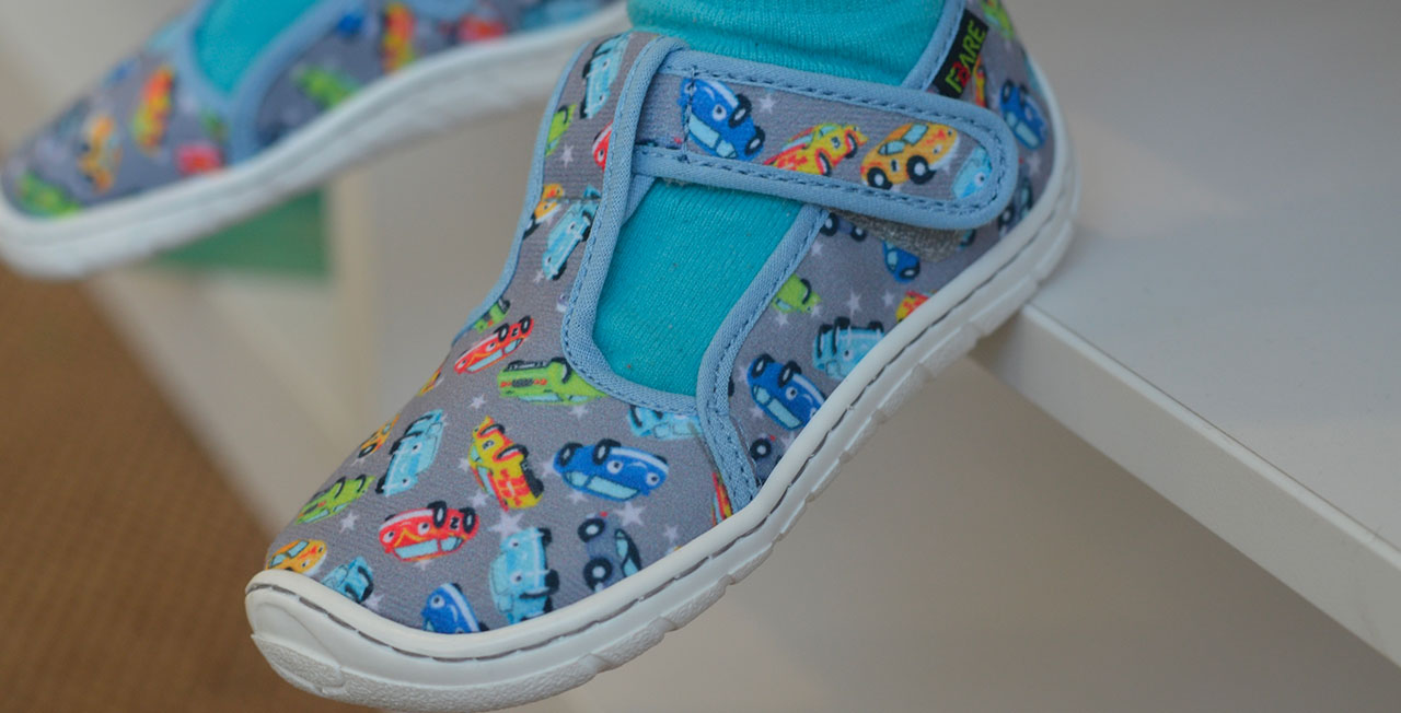 ZAPATILLAS TEXTILES COCHES