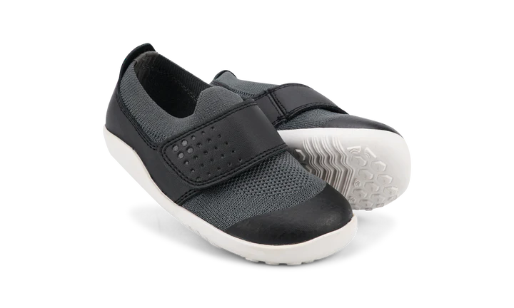 Deportivas de Bobux. Calzado respetuoso en Andaina Shoes. Dimension