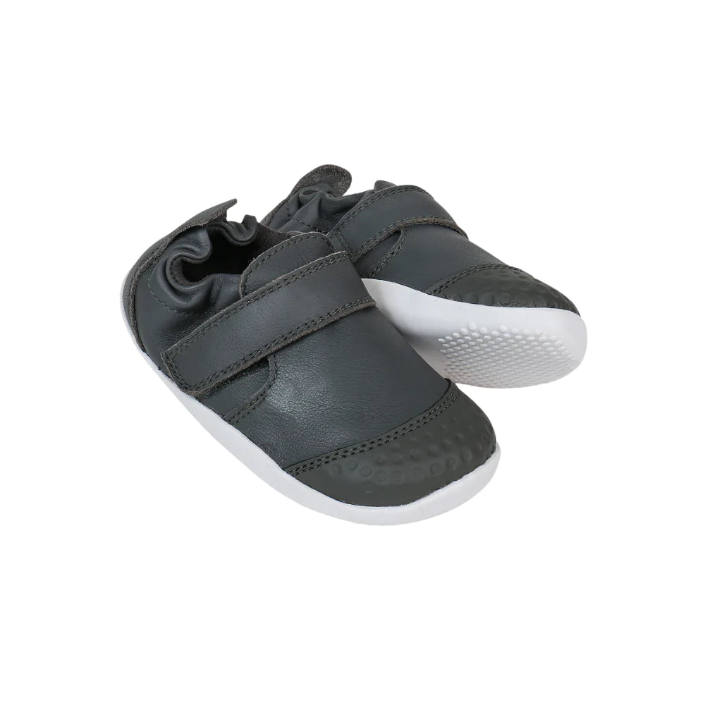 Zapato respetuoso para primeros pasos. Andaina