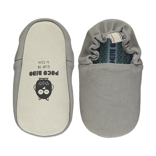 Mini Shoes de Poco Nido para los primeros pasos. Veganos. respetuosos. Andaina Shoes